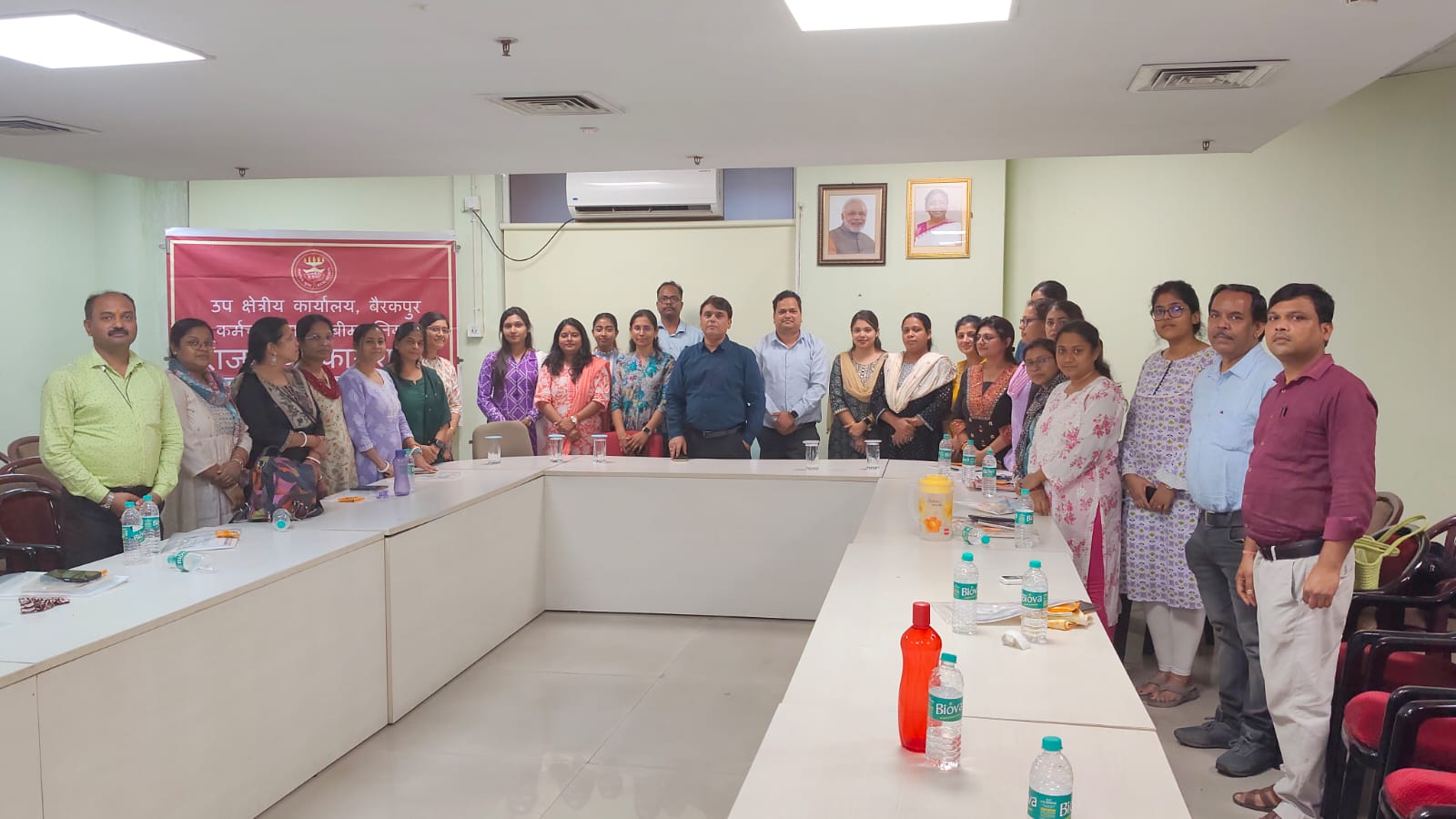 हिंदी कार्यशाला - अंतर्राष्ट्रीय महिला दिवस के उपलक्ष्य में महिला कर्मचारियों के लिए विशेष हिंदी कार्यशाला का आयोजन